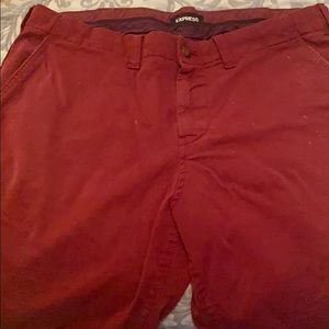 Men’s express Maroon shorts